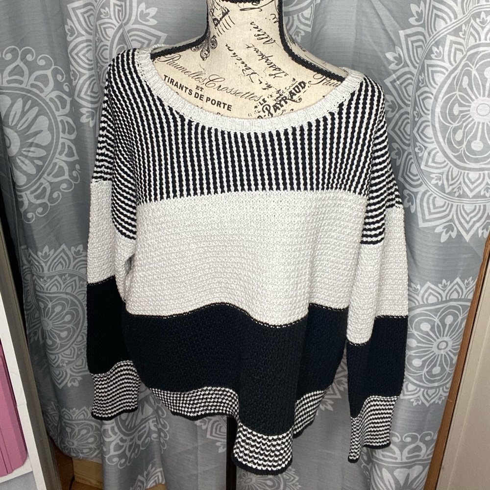 Victoria Secret Knit Cotton Chunky Sweater